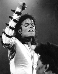 25732257 1-michael-jackson-in-concert-at-madison-new-york-daily-news-archive