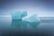 21937756 icebergs-jorge-maia
