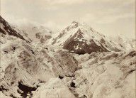 George_Moodie_-_Mount_De_La_Beche_from_the_Tasman_Glacier
